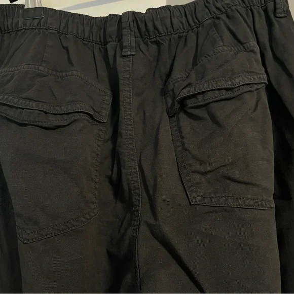 GAP Pants - Picture 3 of 5